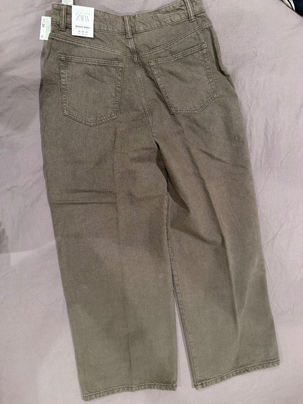 NWT Zara Baggy Jeans Faded Taupe Khaki Brown Size 2 / EU 34